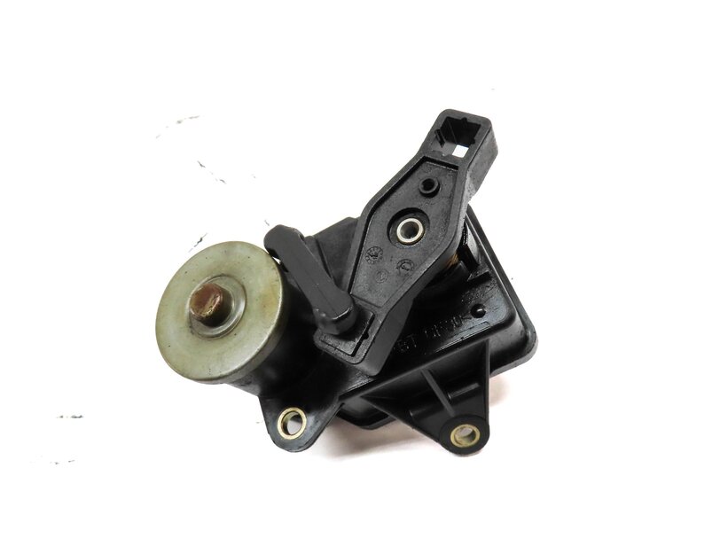 Thumbnail 3: 2008 MERCEDES GL320 (X164) 3.0L OM642 DIESEL ENGINE INTAKE MANIFOLD ACTUATOR