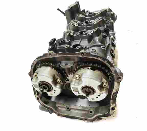 Thumbnail 6: 13-14 AUDI A8 S8 D4 4H 4.0L TURBO CEUA ENGINE RIGHT CYLINDER HEAD & VALVE COVER