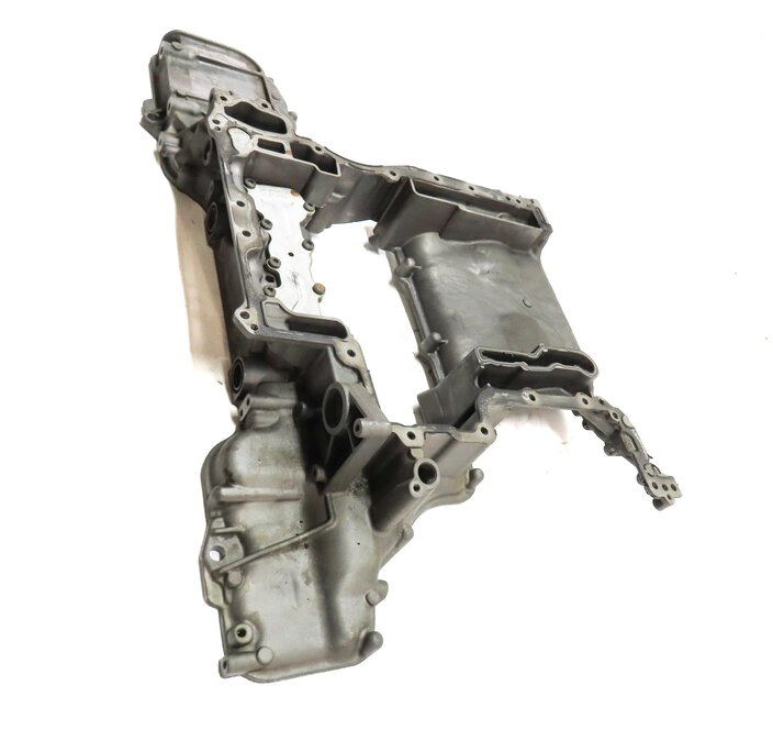Thumbnail 7: 2013-2014 AUDI A8 S8 (D4 4H) 4.0L 4.0T TURBO CEUA ENGINE UPPER OIL PAN