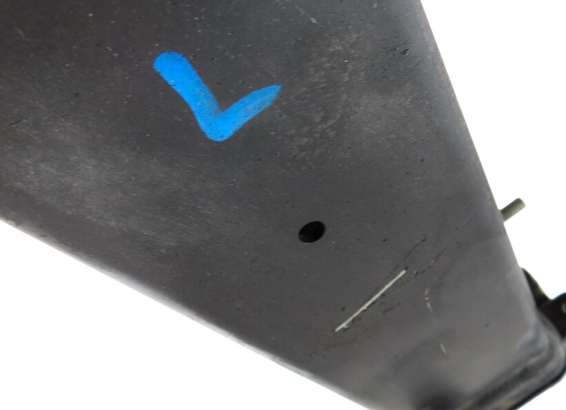 Thumbnail 6: 2013 AUDI A8 (D4 4H) FRONT LEFT & RIGHT BUMPER REINFORCEMENT BRACKET SET 2