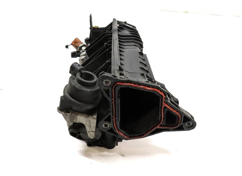 Thumbnail 5: 13-15 AUDI A8 S6 S7 S8 (C7 4G8 D4 4H) 4.0L ENGINE - RIGHT LOWER INTAKE MANIFOLD