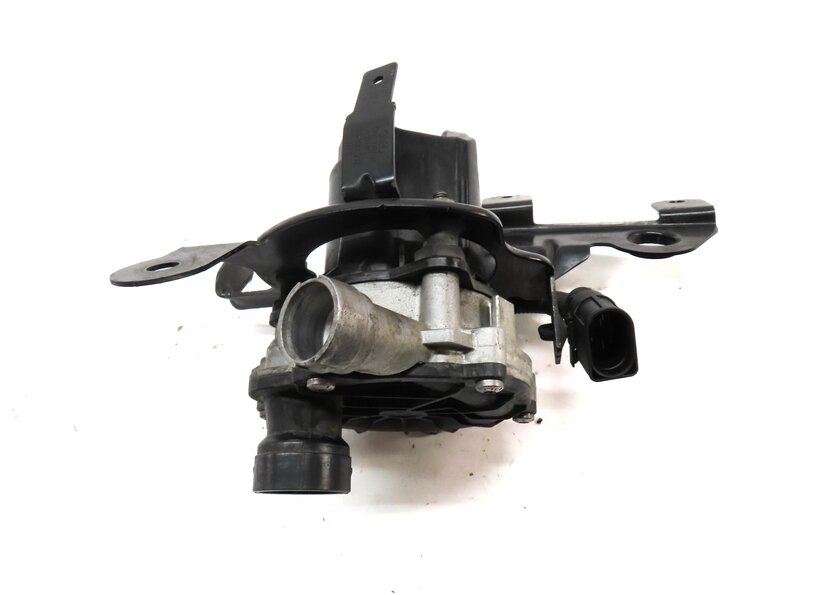 Thumbnail 5: 2013 AUDI A8 (D4 4H) 4.0L CEUA ENGINE AIR INJECTION SMOG PUMP 079959231C