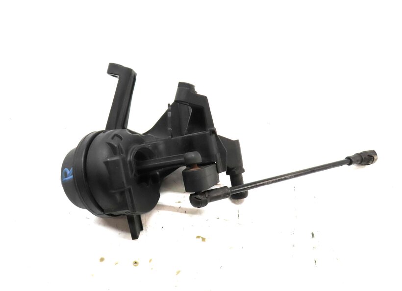 Thumbnail 2: 2013 AUDI A8 (D4 4H) 4.0L CEUA ENGINE TURBO VACUUM MOTOR ACTUATOR (RIGHT)