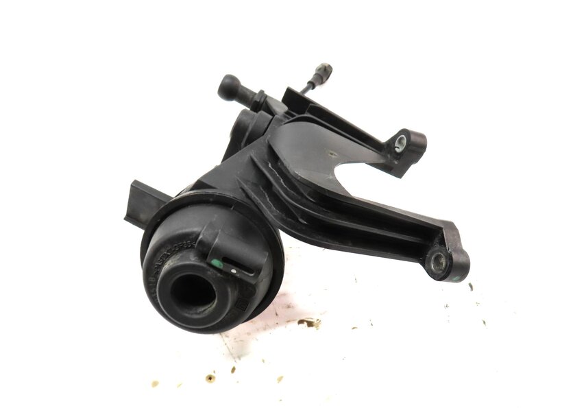 Thumbnail 7: 2013 AUDI A8 (D4 4H) 4.0L CEUA ENGINE TURBO VACUUM MOTOR ACTUATOR (RIGHT)