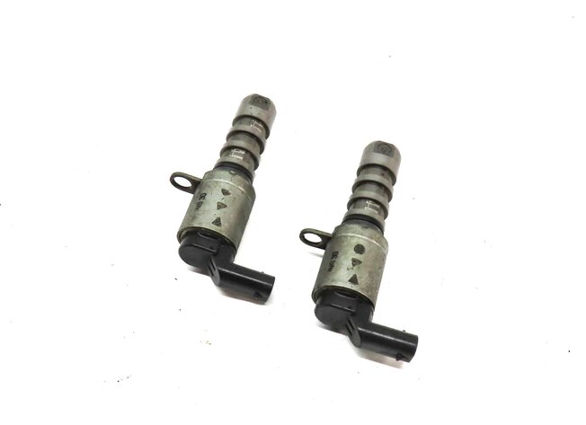 2013 AUDI A8 (D4 4H) 4.0L CEUA ENGINE VARIABLE VALVE VVT TIMING SOLENOID SET 2