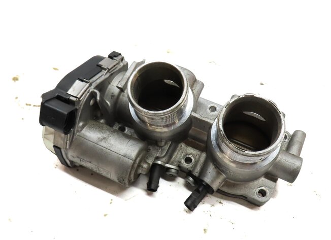 2013-2018 AUDI A8 S6 S7 S8 (C7 4G8 D4 4H) 4.0L V8 ENGINE - THROTTLE BODY