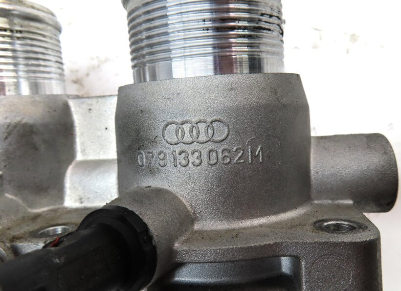 Thumbnail 9: 2013-2018 AUDI A8 S6 S7 S8 (C7 4G8 D4 4H) 4.0L V8 ENGINE - THROTTLE BODY