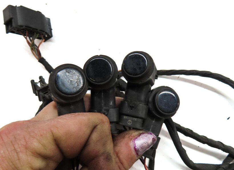 Thumbnail 5: 2013 AUDI A8 (D4 4H) REAR PARK ASSIST PDC SENSOR SET4 (BLACK) w/ WIRE HARNESS
