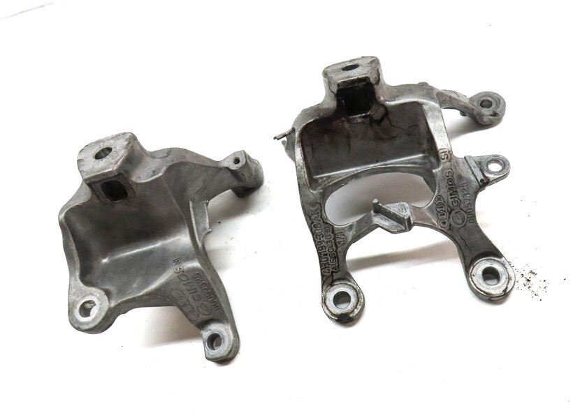 Thumbnail 3: 2013 AUDI A8 (D4 4H) 4.0L CEUA LEFT & RIGHT ENGINE MOTOR MOUNT BRACKET SET2