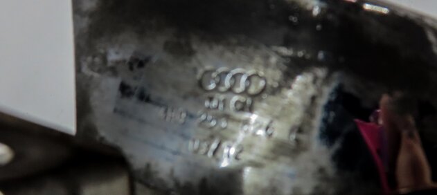 Thumbnail 11: 2013 AUDI A8 D4 4H 4.0L CEUA ENGINE REAR LEFT & RIGHT EXHAUST MUFFLER TIP SET 2