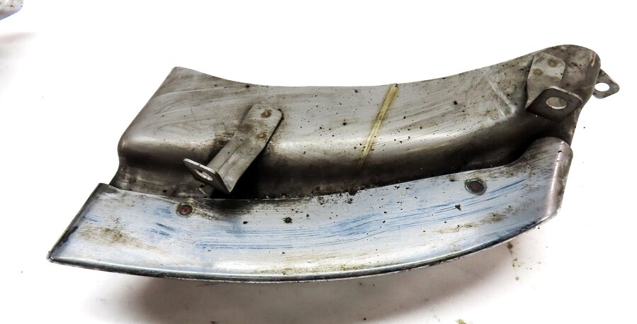 Thumbnail 7: 2013 AUDI A8 D4 4H 4.0L CEUA ENGINE REAR LEFT & RIGHT EXHAUST MUFFLER TIP SET 2