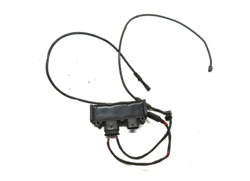 Thumbnail 2: 2013 AUDI A8 (D4 4H) TRUNK EASY OPEN CONTROL MODULE & WIRE SENSOR ANTENNAS