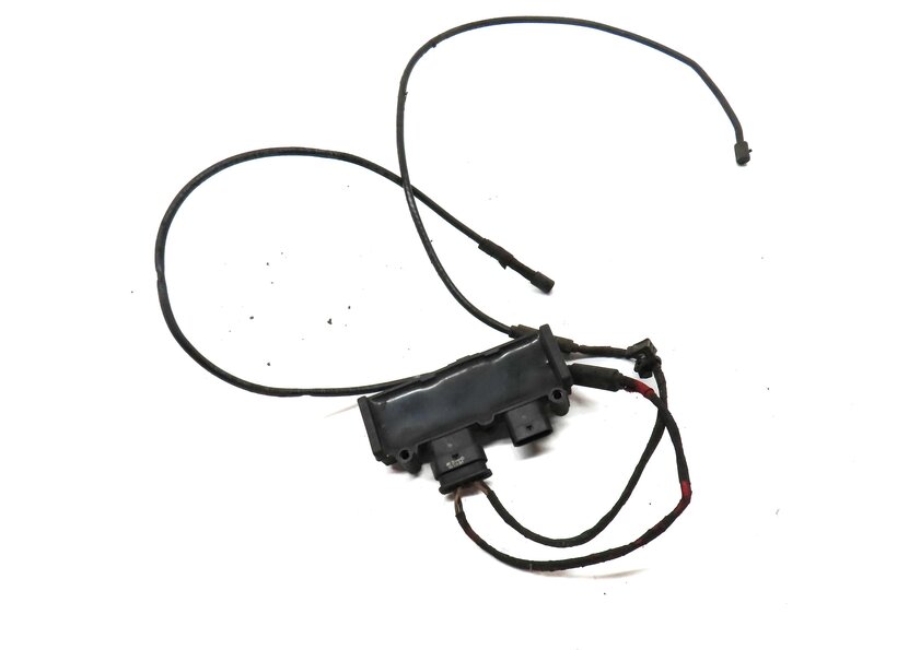 Thumbnail 3: 2013 AUDI A8 (D4 4H) TRUNK EASY OPEN CONTROL MODULE & WIRE SENSOR ANTENNAS
