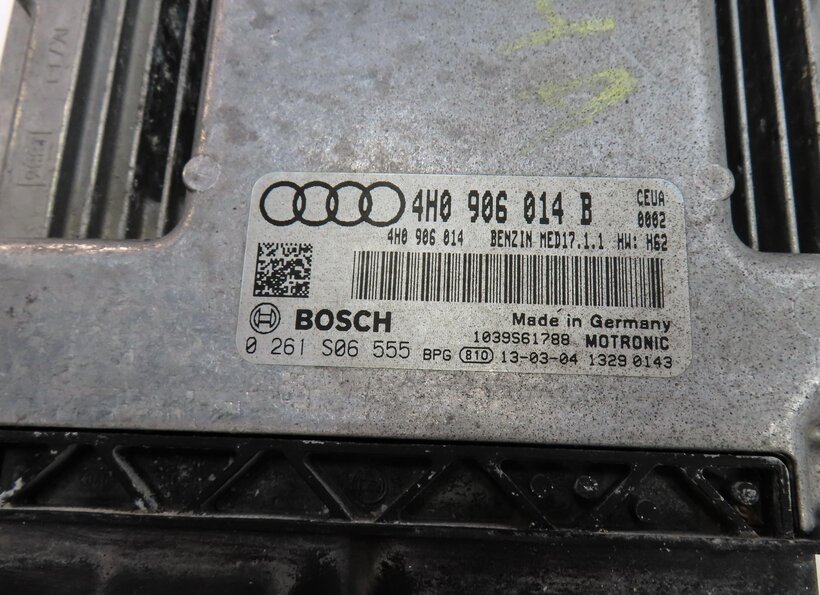 Thumbnail 11: 2013 AUDI A8 D4 4H 4.0L CEUA SPEEDOMETER IMMOBILIZER BODY ENGINE MODULE KEY SET