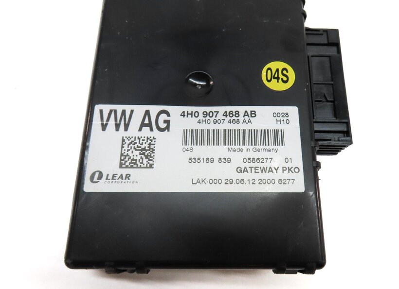 Thumbnail 17: 2013 AUDI A8 D4 4H 4.0L CEUA SPEEDOMETER IMMOBILIZER BODY ENGINE MODULE KEY SET