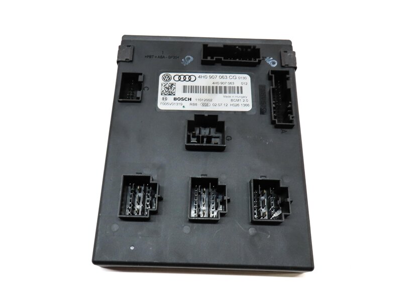 Thumbnail 8: 2013 AUDI A8 D4 4H 4.0L CEUA SPEEDOMETER IMMOBILIZER BODY ENGINE MODULE KEY SET