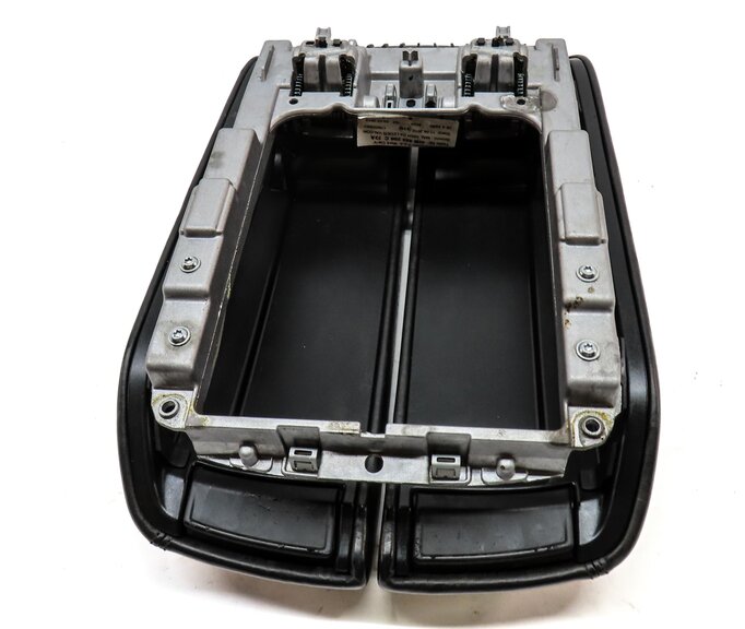 Thumbnail 5: 11-18 AUDI A8 S8 D4 4H CENTER CONSOLE LID (for cars w/ reclining seats) (BLACK)
