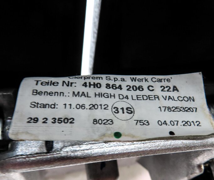 Thumbnail 8: 11-18 AUDI A8 S8 D4 4H CENTER CONSOLE LID (for cars w/ reclining seats) (BLACK)