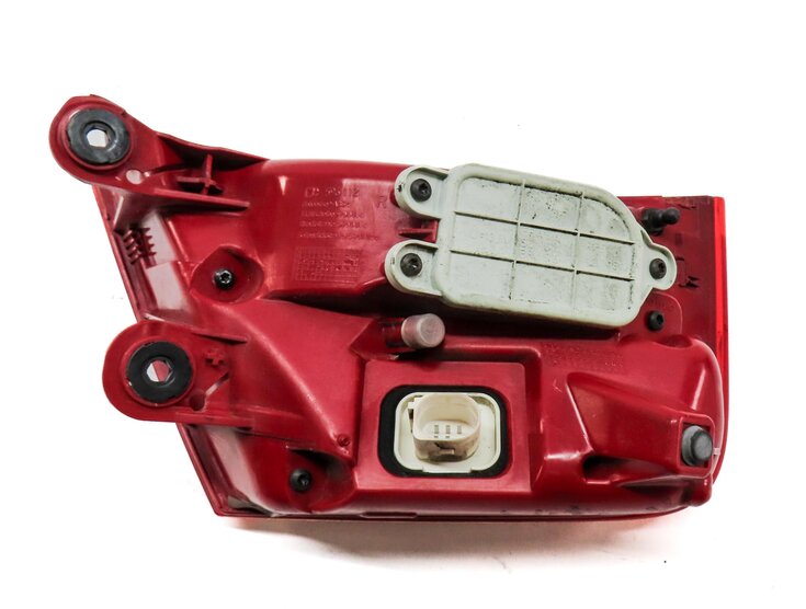 Thumbnail 6: 2011-2014 AUDI A8 S8 (D4 4H) RIGHT PASSENGER REAR LED TAILLIGHT BRAKE LIGHT LAMP