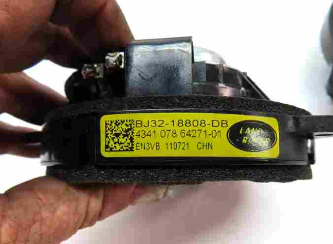 Thumbnail 11: 2012 RANGE ROVER EVOQUE (L538) RADIO STEREO SUB SUBWOOFER TWEETER SPEAKER SET