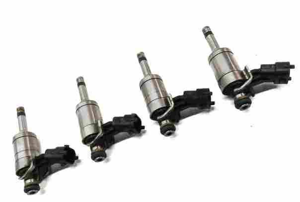 Thumbnail 3: 12-17 LR2 DISCOVERY SPORT RANGE ROVER EVOQUE (L538 L550) 2.0L FUEL INJECTOR SET