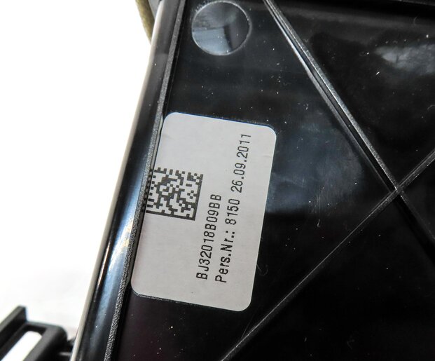 Thumbnail 6: 2012 RANGE ROVER EVOQUE (L538) FRONT LEFT DRIVER OUTER HEATER A/C AIR VENT