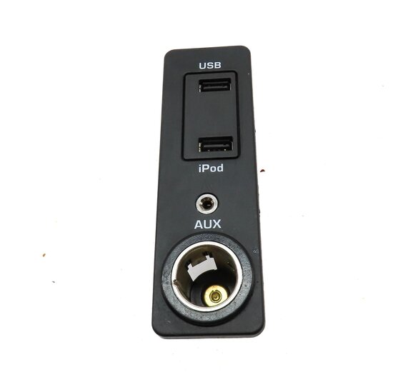 Thumbnail 2: 2012 RANGE ROVER EVOQUE (L538) AUX AUXILIARY AUDIO USB iPOD INTERFACE PLUG 12v