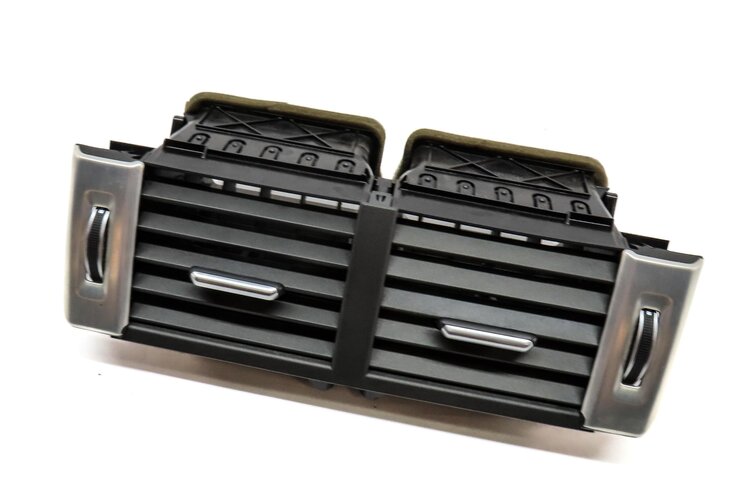 Thumbnail 1: 2012 RANGE ROVER EVOQUE (L538) FRONT CENTER DASH HEATER A/C AIR VENT