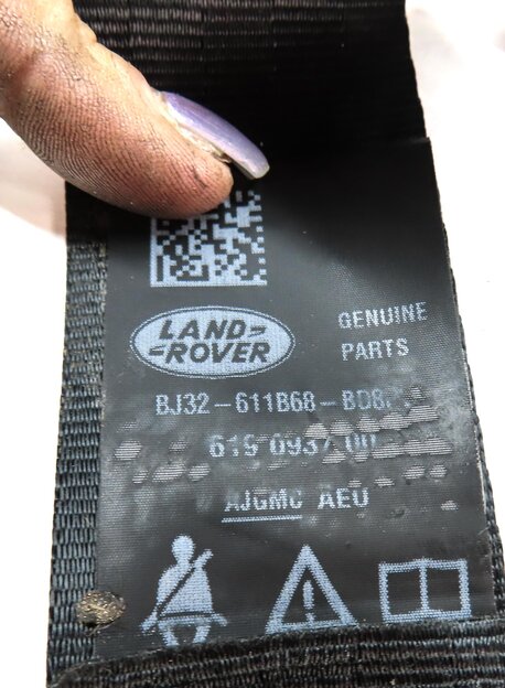 Thumbnail 6: 2012 RANGE ROVER EVOQUE (L538) REAR LEFT SEAT SEATBELT RETRACTOR (BLACK)