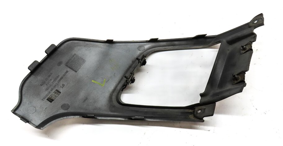 Thumbnail 6: 2012 RANGE ROVER EVOQUE (L538) REAR LEFT DRIVER SIDE EXHAUST TIP TRIM