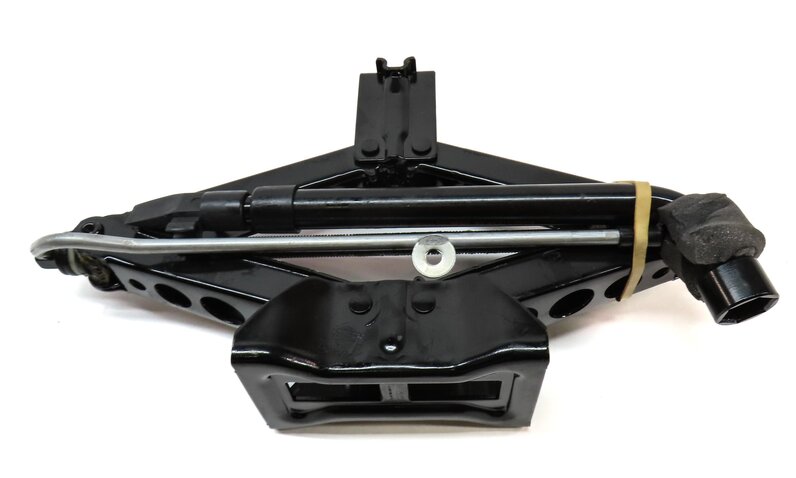 Thumbnail 5: 12-19 RANGE ROVER EVOQUE (L538) EMERGENCY ROADSIDE SPARE TIRE SCISSOR JACK