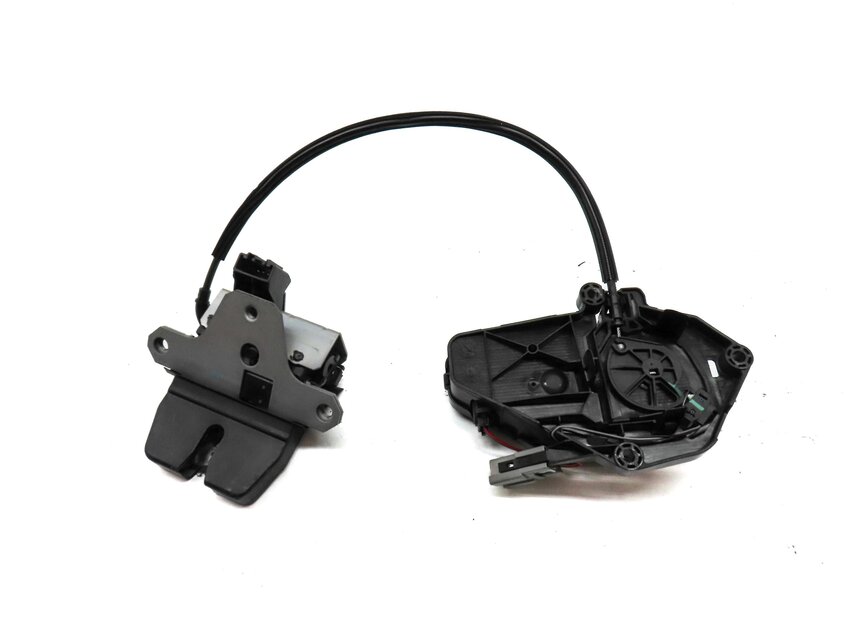 Thumbnail 5: 2012 RANGE ROVER EVOQUE (L538) REAR TRUNK LOCK LATCH ACTUATOR