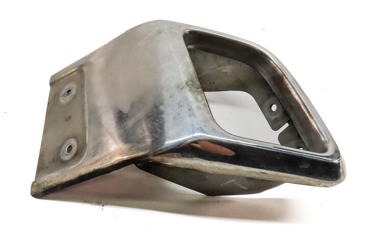 Thumbnail 4: 2012-2017 RANGE ROVER EVOQUE (L538) LEFT DRIVER REAR EXHAUST TIP TRIM (SILVER)
