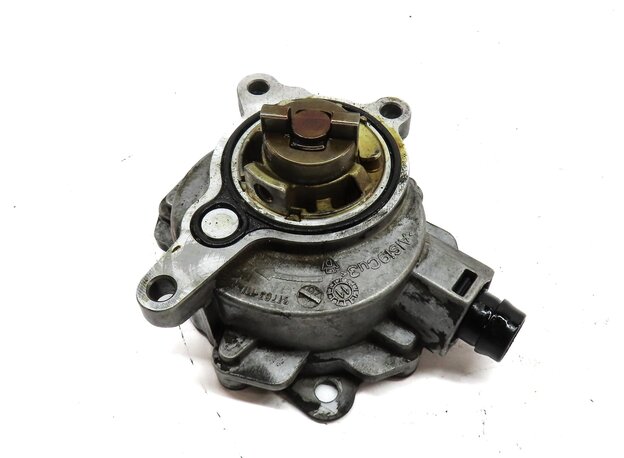 Thumbnail 2: 12-17 JAGUAR XE XF / RANGE ROVER EVOQUE DISCOVERY LR2 - 2.0L BRAKE VACUUM PUMP