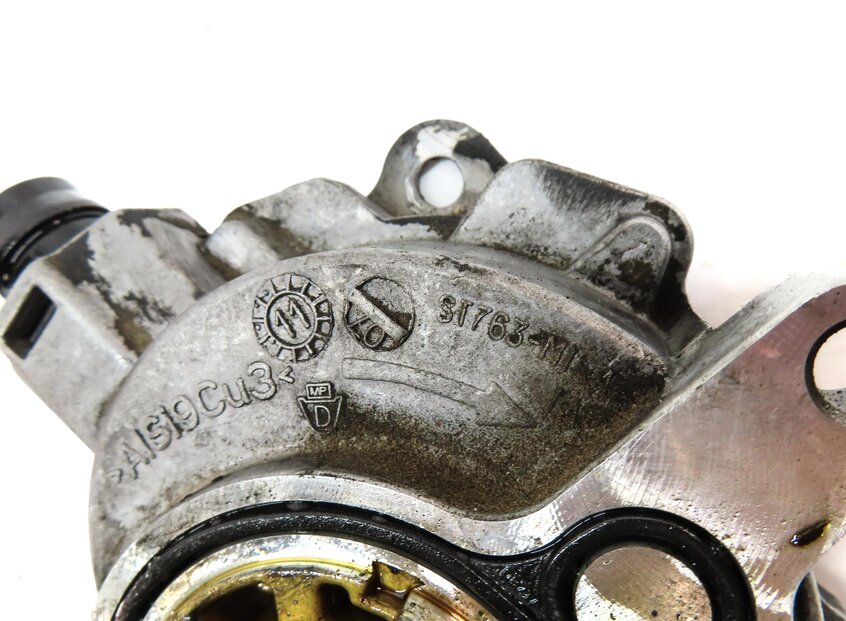 Thumbnail 6: 12-17 JAGUAR XE XF / RANGE ROVER EVOQUE DISCOVERY LR2 - 2.0L BRAKE VACUUM PUMP