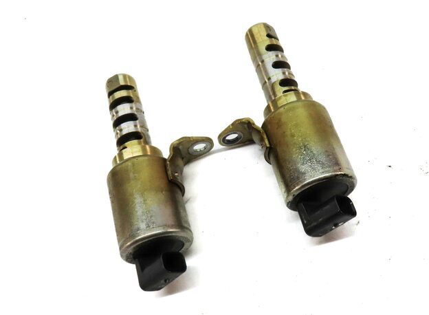 Thumbnail 3: 2012 RANGE ROVER EVOQUE L538 2.0L ENGINE VVT VARIABLE VALVE TIMING SOLENOID SET