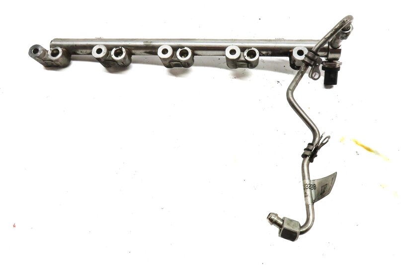 Thumbnail 4: 2012 RANGE ROVER EVOQUE (L538) 2.0L TURBO ENGINE FUEL RAIL