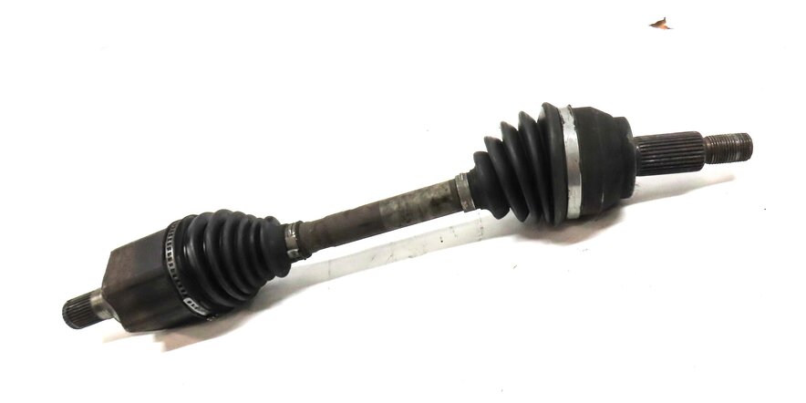 Thumbnail 3: 2012-2017 RANGE ROVER EVOQUE / DISCOVERY SPORT (L538 L550) LEFT FRONT AXLE SHAFT