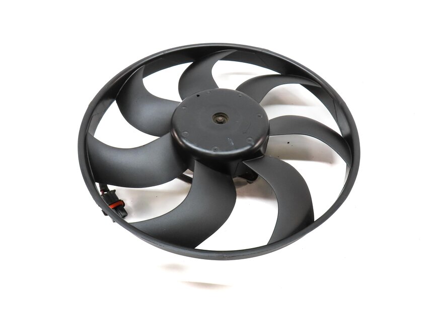 Thumbnail 2: 12-17 LR2 DISCOVERY SPORT RANGE ROVER EVOQUE (L538 L550) LARGE COOLING FAN