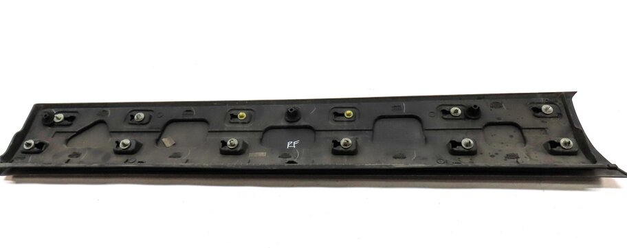 Thumbnail 5: 2012 RANGE ROVER EVOQUE (L538) FRONT RIGHT DOOR MOULDING RUNNER TRIM BLACK