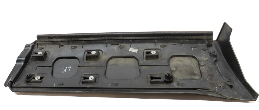 Thumbnail 6: 2012 RANGE ROVER EVOQUE (L538) REAR LEFT DOOR MOULDING RUNNER TRIM (BLACK)