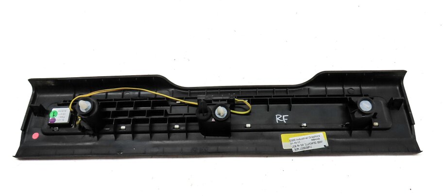 Thumbnail 5: 2012 RANGE ROVER EVOQUE (L538) FRONT RIGHT PASSENGER LIGHTED DOOR SILL TRIM