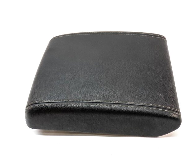 Thumbnail 4: 2012-2015 RANGE ROVER EVOQUE (L538) FRONT CENTER CONSOLE ARMREST LID (BLACK)