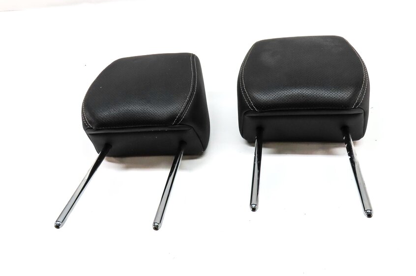 Thumbnail 2: 12-19 RANGE ROVER EVOQUE FRONT LEFT RIGHT HEADREST PERFORATED TAURUS EBONY BLACK
