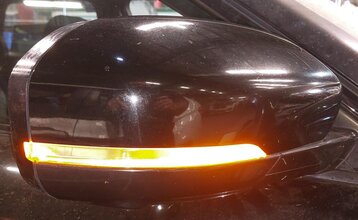 Thumbnail 3: 12-13 RANGE ROVER EVOQUE RIGHT DOOR MIRROR P-FOLD HEATED MEMORY CAMERA (BLACK)
