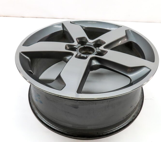 Thumbnail 3: 2015-2016 AUDI Q3 (8U) 18x7 5-SPOKE ALUMINUM ALLOY WHEEL RIM (MACHINE FINISH)