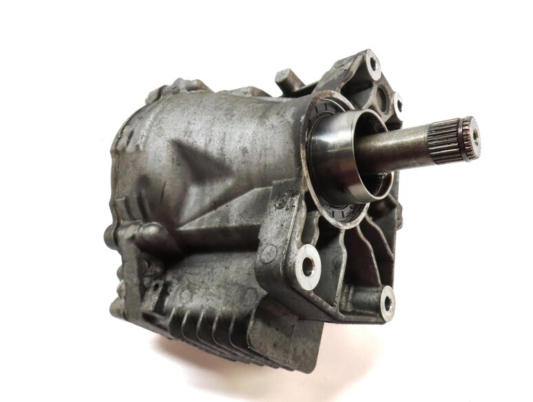 Thumbnail 2: 2009-2018 VW TIGUAN CC AUDI Q3 (8U) 2.0L AWD FRONT TRANSFER CASE ANGLE GEAR