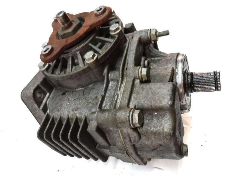 Thumbnail 9: 2009-2018 VW TIGUAN CC AUDI Q3 (8U) 2.0L AWD FRONT TRANSFER CASE ANGLE GEAR