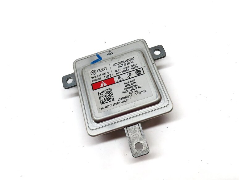 Thumbnail 3: 2015 AUDI Q3 (8U) FRONT LEFT DRIVER HEADLIGHT HEAD LIGHT LAMP BALLAST 8K0941597E
