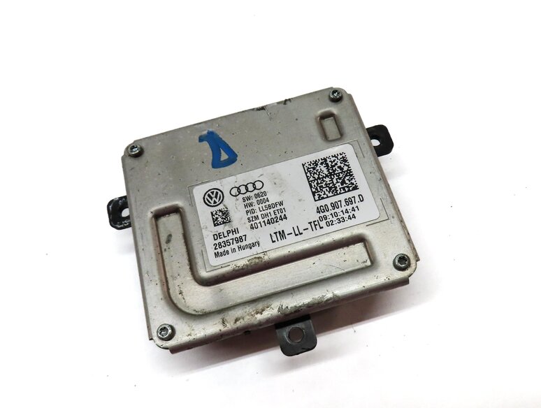 Thumbnail 3: 2015 AUDI Q3 (8U) FRONT RIGHT PASSENGER HEADLIGHT HEAD LIGHT LAMP LED MODULE
